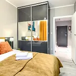About Art Apartments