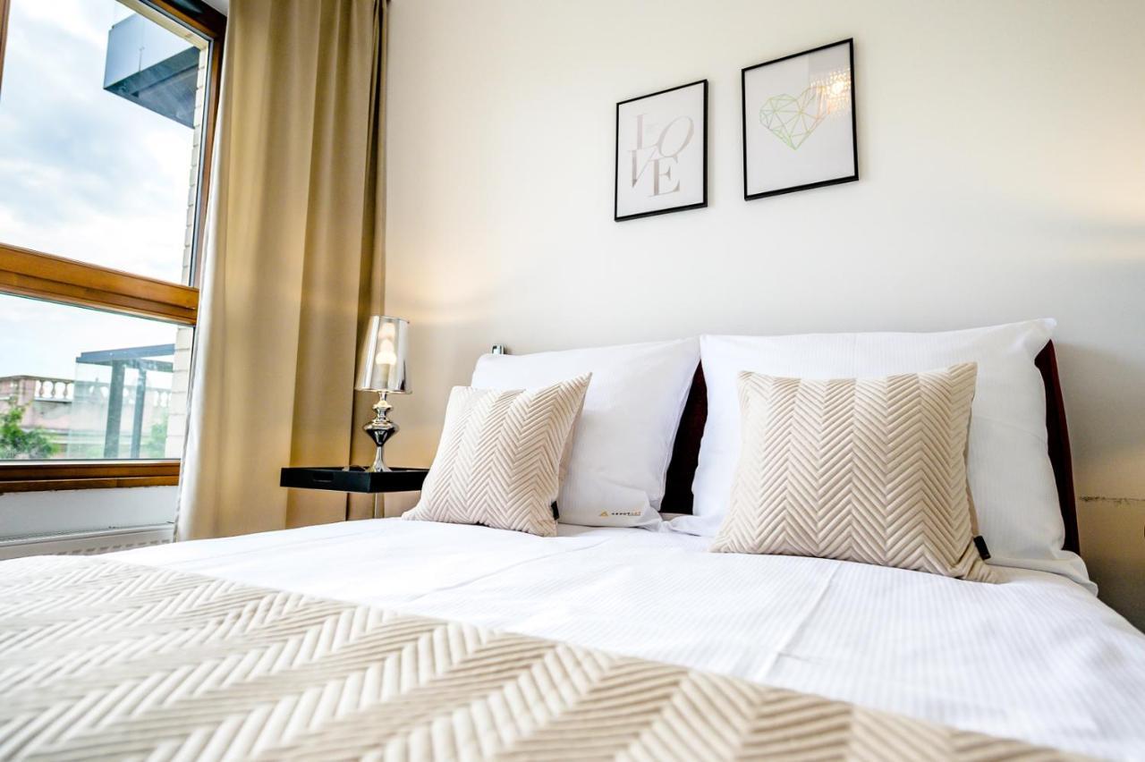 About Art Apartment Breslau